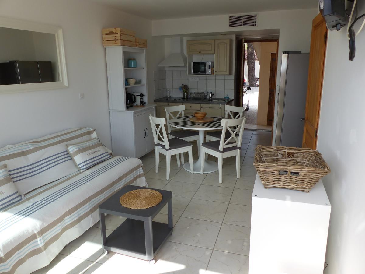 Appartement face à la mer La Croix-Valmer Exterior foto